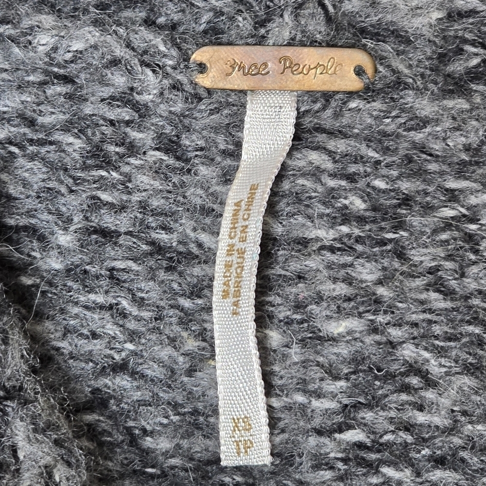 Free People Gray Hooded Women's Sweater Vest Wool Blend Size XS - Picture 7 of 12